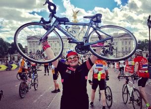 Paula flying the female flag on Dallaglio Cycle Slam Paula flying the female flag on Dallaglio Cycle Slam
